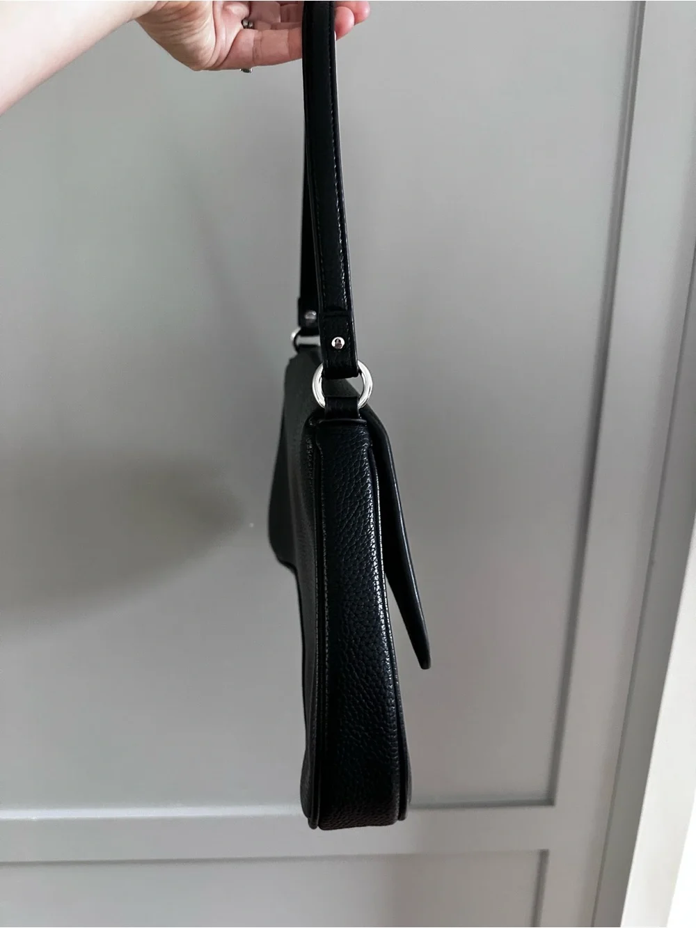 Simon Miller sleek black